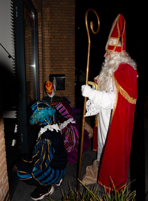 Sint2020-12